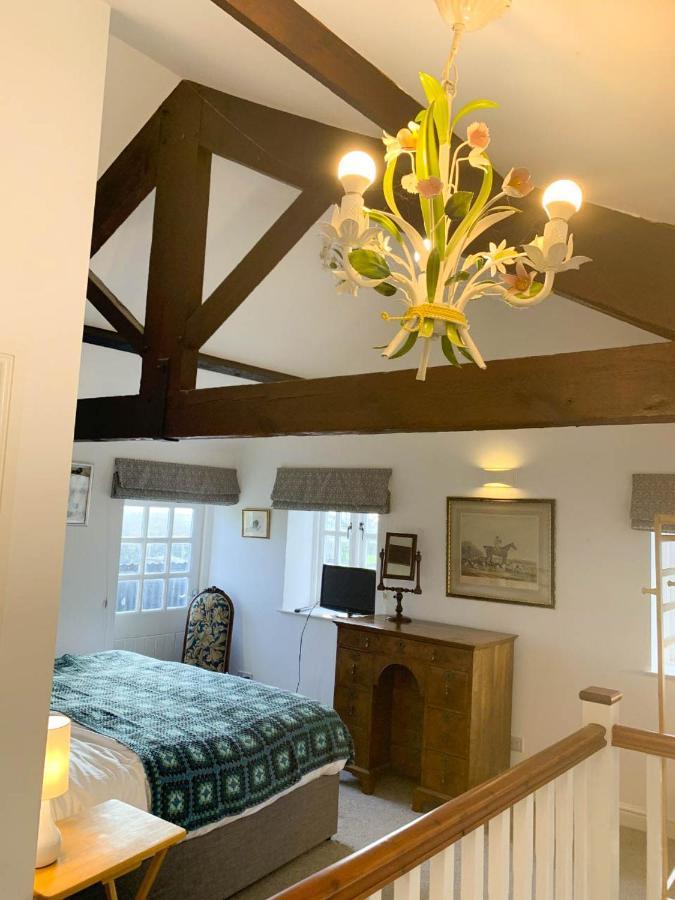 2 Stable Cottage, Llanbethery Llancarfan Extérieur photo